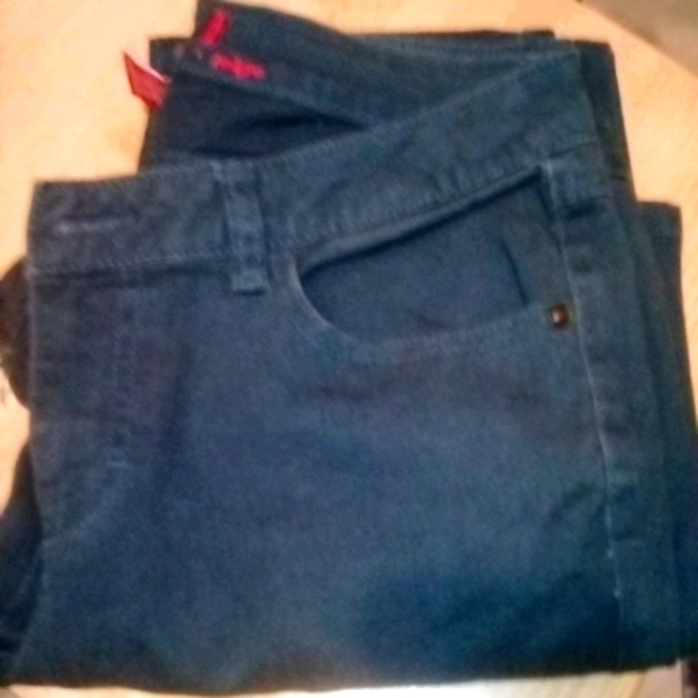 Women's ELLE Jeans / size 10 NWOT